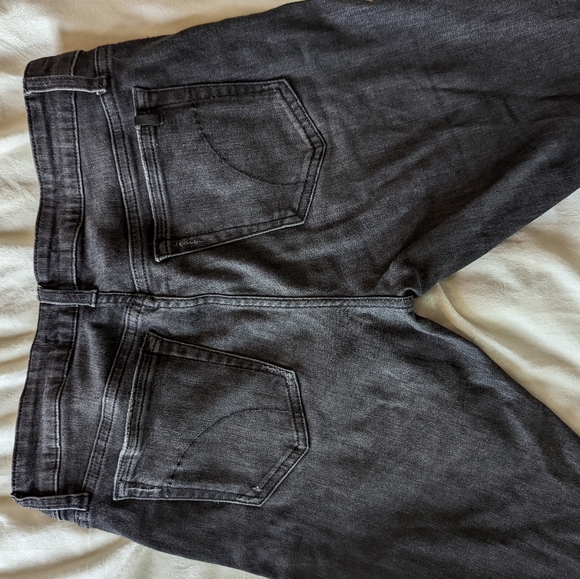 Joe's Jeans Finn Skinny Mid-Rise Distressed Raw Hem Elden Black Wash size 30 - Picture 12 of 12